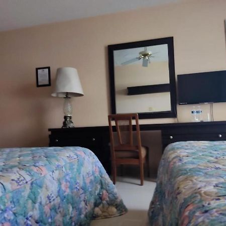 Hotel Mary Celaya セラヤ エクステリア 写真