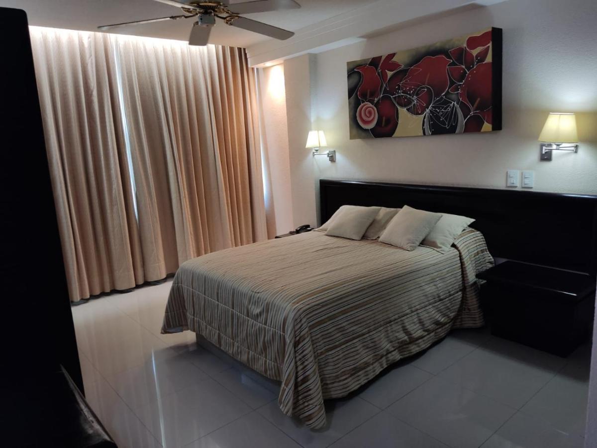 Hotel Mary Celaya セラヤ エクステリア 写真